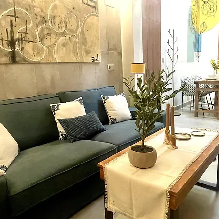 Eva Recommends Plaza De San Marcos Apartment *